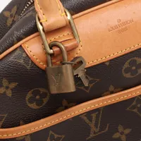 ヴィトン モノグラム トゥルーヴィル M42228 ブラウン A4090655｜中古