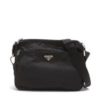 プラダ レザー チェーンショルダーバッグ ブラック WZ600068｜中古