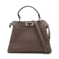 フェンディ ピーカブー アイシーユー スモール レザー ハンドバッグ