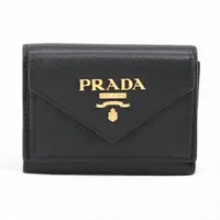 プラダ サフィアーノ 1M1183 レザー 財布 ブラック A2486079｜中古