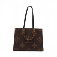 ヴィトン ジャイアントモノグラムリバース オンザゴーMM M45321 ブラウン RFID反応あり