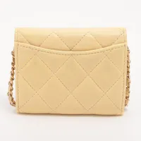 シャネル マトラッセ ラムスキン コインケース チェーン イエロー