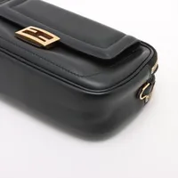FENDI バッグ フェンディ FENDI 3WAYバッグ ミニバッグ バゲット チェーンウォレット