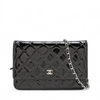 シャネル マトラッセ パテントレザー チェーンウォレット ブラック