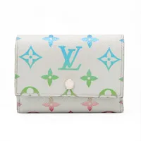 ヴィトン モノグラムシャドウ ヴィクターウォレット M13216 オリーブ