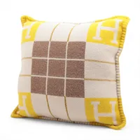 エルメス アヴァロンⅢ クッション ウール×カシミヤ アブサン×ザイザル