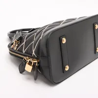 ヴィトン マルタージュ アルマPM M50000 ブラック AP138594｜中古