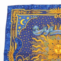 エルメス カレ90 CARPE DIEM 今日一日を楽しむ スカーフ シルク ブルー