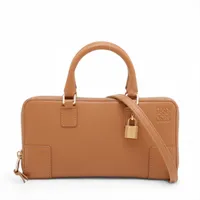 ロエベ アナグラム アマソナポーチ レザー 2WAYショルダーバッグ