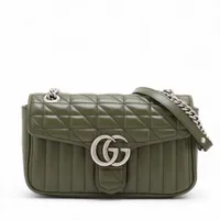 【美品】グッチ マーモント チェーンショルダーバッグ ベロア グリーン 斜め掛け グッチ GGマーモント ベロア チェーンショルダーバッグ ブルー 443497