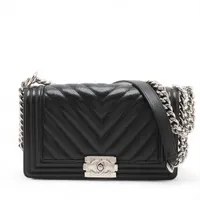 シャネル ボーイシャネル25 キャビアスキン チェーンショルダーバッグ