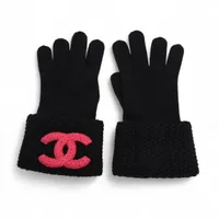 シャネル ココマーク 23A グローブ カシミヤ ブラック×ピンク A4144488
