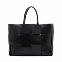 ボッテガヴェネタ マキシイントレチャート ザ アルコ ラージ レザー