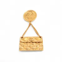 CHANEL ブローチ　マトラッセ　ボックス付き シャネル ココマーク マトラッセ 95P ブローチ GP ゴールド A4146859