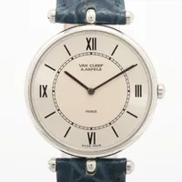 ヴァンクリーフ＆アーペル／レディースウォッチ ヴァンクリーフ＆アーペルのペルレウォッチで、幸運の芽と自分のパワー