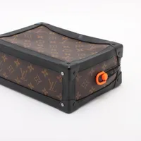 ルイ・ヴィトン ソフトトランク モノグラム ソーラーレイ M44478