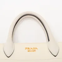 プラダ サフィアーノ レザー 2WAYハンドバッグ ホワイト A4150171