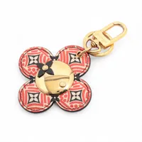 ヴィトン M67224 キーホルダー レザーロープ FI1127 チャーム PVC