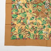 HERMES カレ90 l'ARBRE de SOiE 桑の木と蚕 スカーフ エルメス カレ90 l'ARBRE de SOiE 絹の木 桑の木と蚕 スカーフ シルク