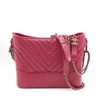 シャネル Vステッチ ショルダーバッグ｜中古ブランド品・ブランド古着