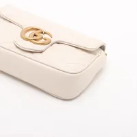 グッチ GGマーモント レザー チェーンショルダーバッグ ホワイト