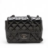 CHANEL ミニマトラッセ パテント ブラック シャネル ミニマトラッセ17 パテントレザー シングルフラップ シングル