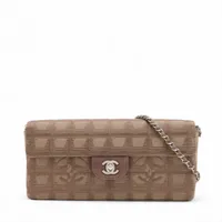 シャネル ニュートラベルライン チェーンショルダーバッグ CHANEL（シャネル） ニュートラベルライン Newトラベルライン