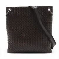 ボッテガヴェネタ イントレチャート レザー ショルダーバッグ ブラウン