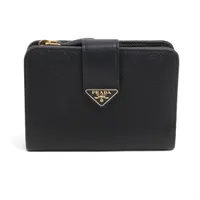 プラダ サフィアーノ トライアングル 1ML018 レザー コンパクト