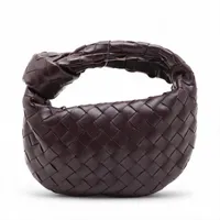 ボッテガヴェネタ イントレチャート ミニ ジョディ レザー