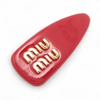 ミュウミュウ 5IF092 ロゴ バレッタ パテントレザー レッド A4167261