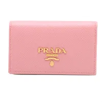 【値下げ】【美品】PRADA サフィアーノレザー iPhone14Pro ピンク ピンク系 フランス PRADA(プラダ) iPhone・スマホケース(レディース