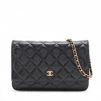 シャネル マトラッセ キャビアスキン チェーンウォレット ブラック