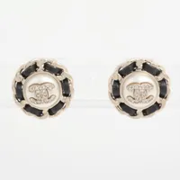 シャネル ココマーク A25V ピアス(両耳用) GP×フェイクパール