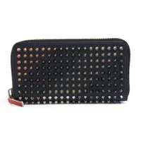 【美品】クリスチャンルブタン パネトーネ キーケース スパイク スタッズ レザー ⭐️ 極美品 ルブタン パネトーネ スパイク スタッズ ケース 鑑定済