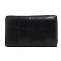 【現行モデル・美品✨】ボッテガヴェネタ カセット マキシイントレ ラウンドジップ ボッテガヴェネタ【現行最高級美品】マキシイントレチャートカセット