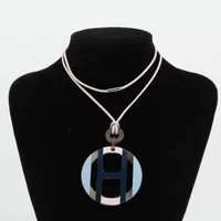 エルメス 水牛 ネックレス ブルー ピンク 【公式通販】