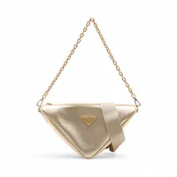 プラダ トライアングルロゴ カフス 925 ゴールド×ブラック 2LG095