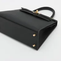 エルメス ケリー25 セリエ ヴォーエプソン ブラック ゴールド金具 K