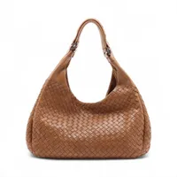 ボッテガヴェネタ イントレチャート カンパーナ レザー トートバッグ