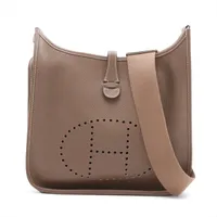 エルメス エヴリン3 29 PM トリヨンクレマンス エトゥープ シルバー金具 D:2019年