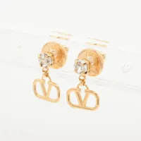 ヴァレンティノ Vロゴ シグネチャー ピアス(両耳用) GP×ラインストーン