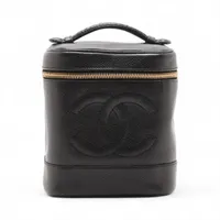 CHANEL キャビアスキン　バニティバッグ　ココマーク　ブラック シャネル ココマーク キャビアスキン バニティバッグ ブラック