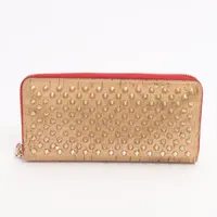 クリスチャンルブタン パネトーネ スパイクスタッズ レザー ラウンド