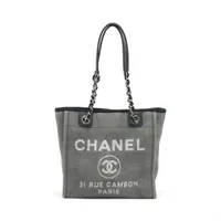 シャネル　ドーヴィルPMグレーキャンバスチェーントート シャネル ドーヴィルPM キャンバス チェーントートバッグ グレー