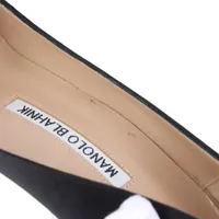 マノロブラニク ハンギシ サテン×レザー パンプス 36 レディース
