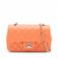 早い者勝ち♡CHANEL ミニマトラッセ　ラムスキン オレンジ　チェーンバッグ シャネル ミニマトラッセ20 ラムスキン シングルフラップ シングル