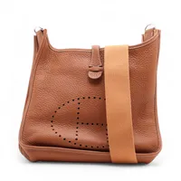 エルメス シルキーシティPM トリヨンクレマンス ブラック シルバー金具