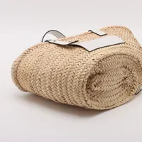 ロエベ バスケットミディアム ラフィアxレザー カゴバッグ ベージュx