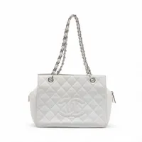 シャネル PTT キャビアスキン チェーンショルダーバッグ ホワイト